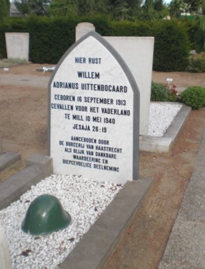 Dutch War Graves Haastrecht #3