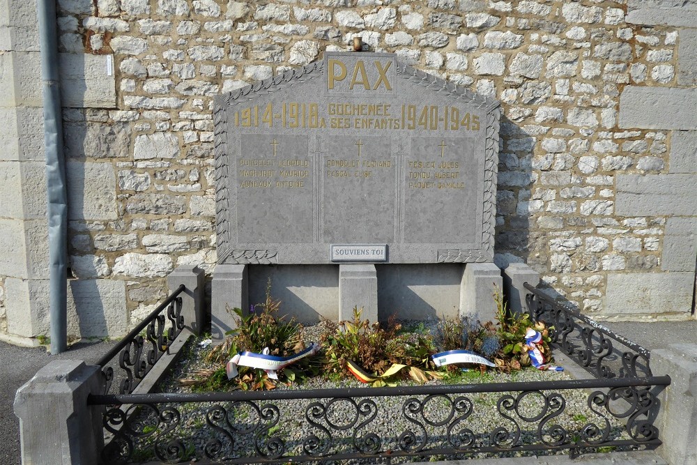 War Memorial Gochenée #1