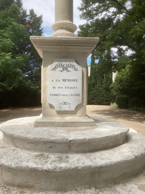 War Memorial Sainte-Ccile-les-Vignes #2