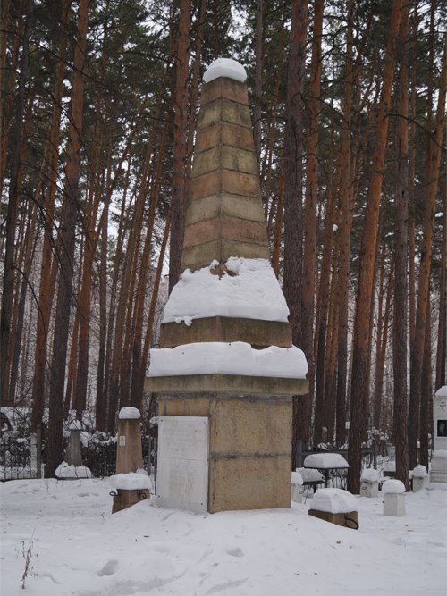 Mass Grave Bolshevik Airmen 1919