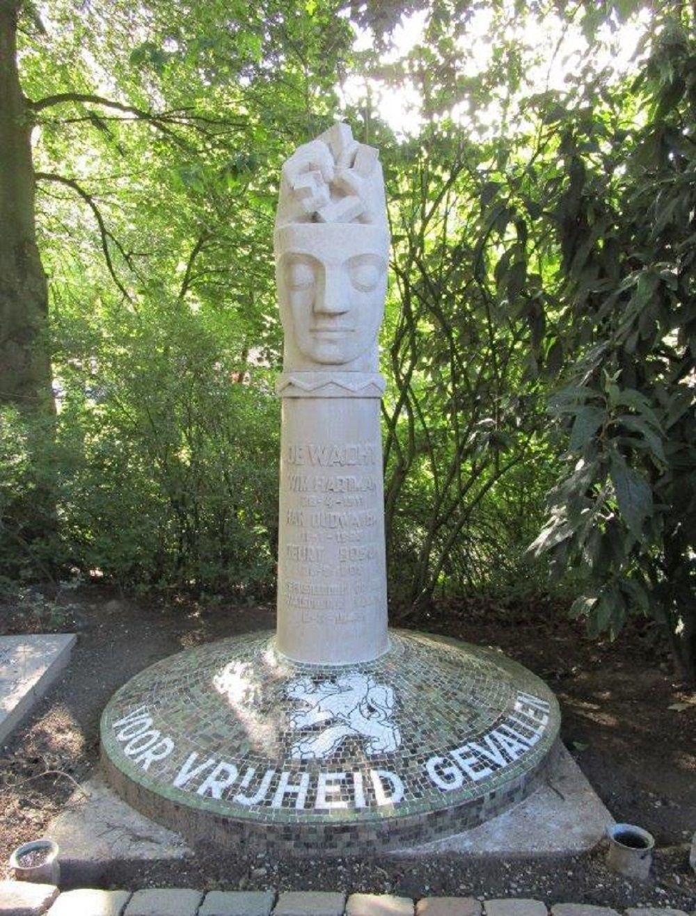 Memorial 'De Wacht' General Cemetery Crooswijk #3