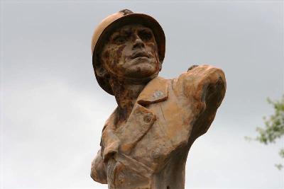 War Memorial Épagny #2