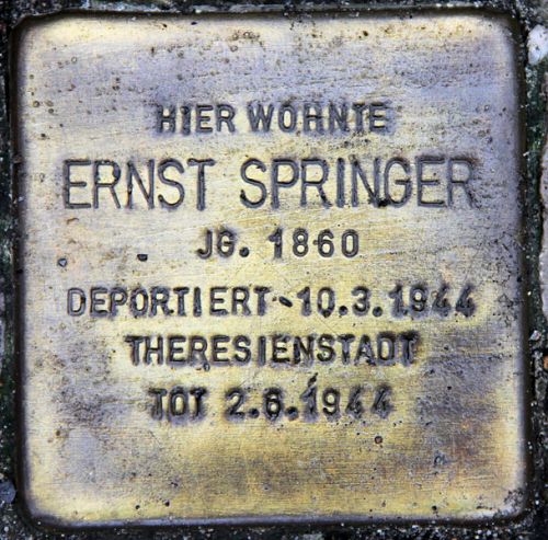 Stumbling Stone Boothstraße 33 #1