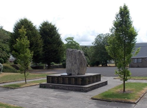 Oorlogsmonument Nantyglo en Blaina #1