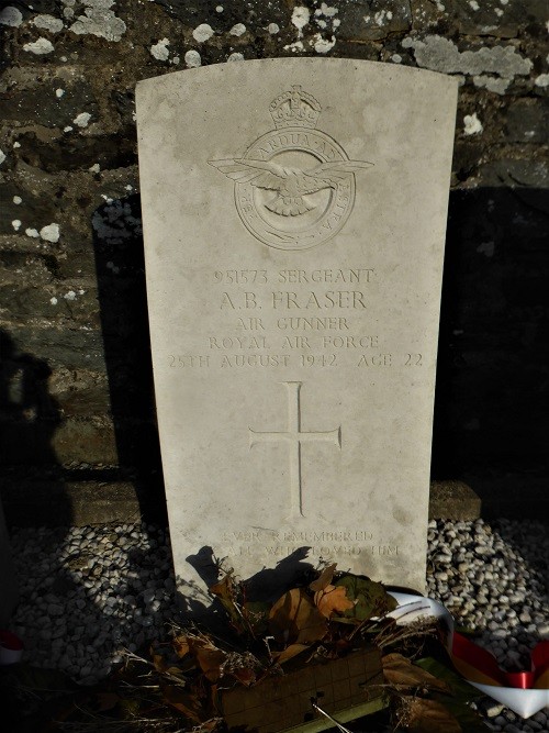 Commonwealth War Graves Rienne #3