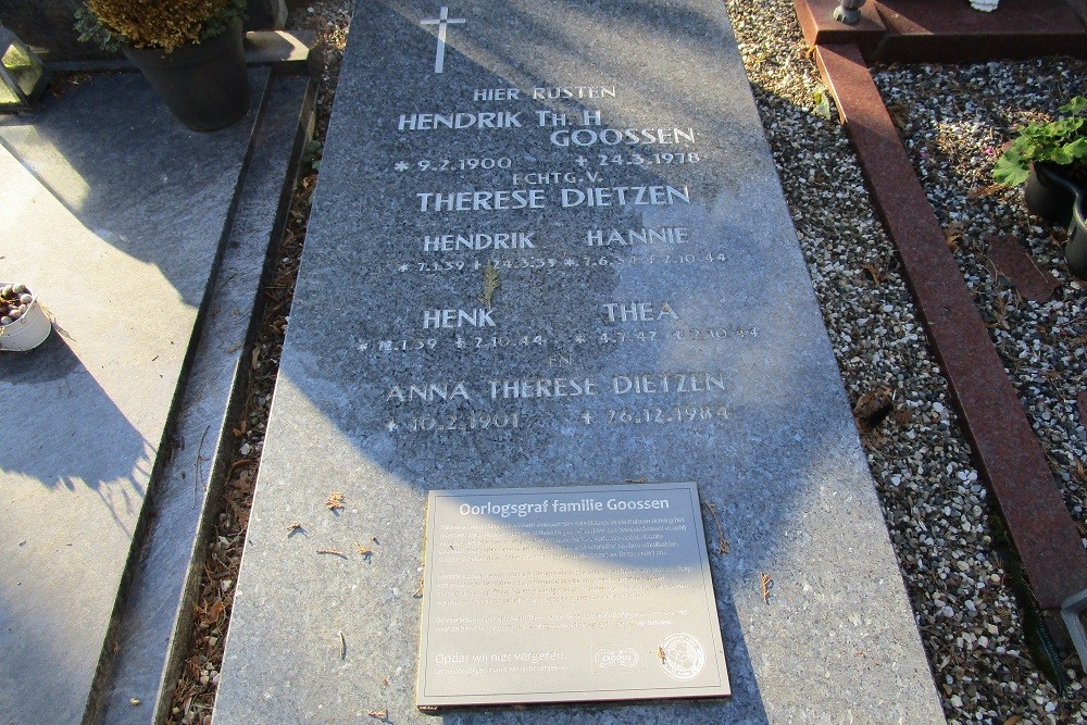 War Grave Goossen Family #3