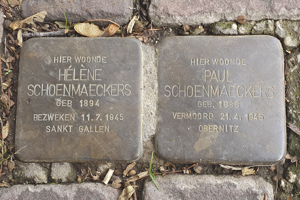 Stolpersteine Bergerstraat 2-4 #1