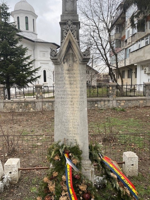 War Memorial Bascov #2