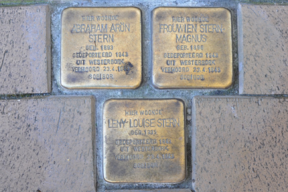 Stolpersteine Marktstraat 11 #1