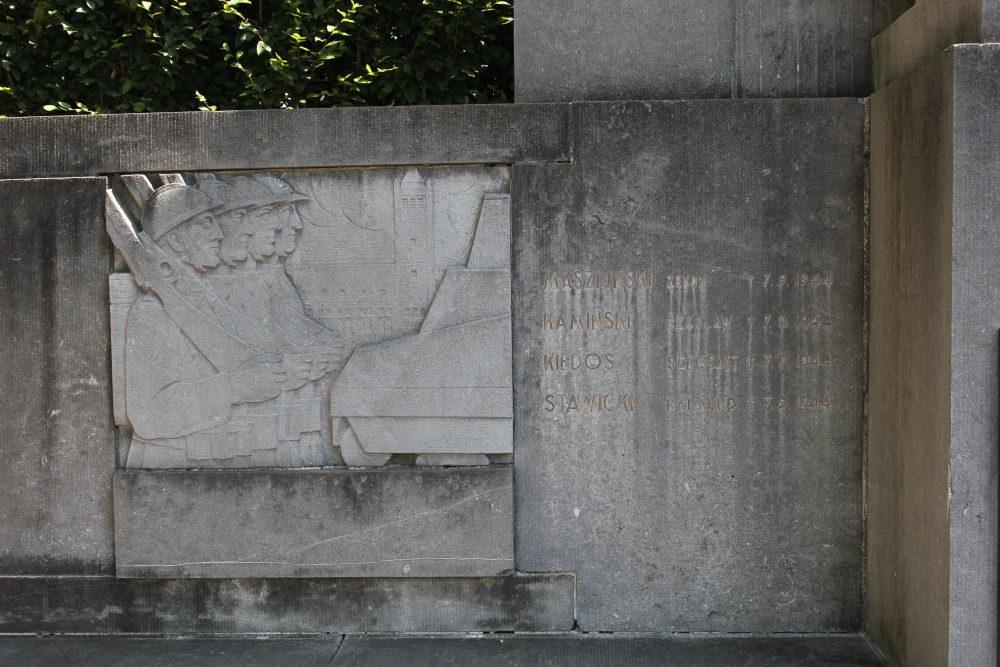 Liberation Memorial Roeselare #3
