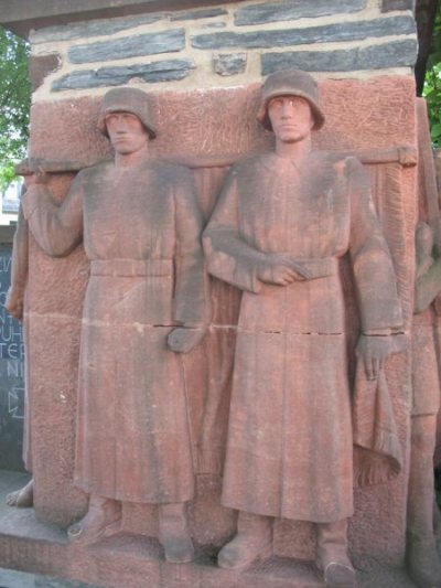 War Memorial Morbach #3