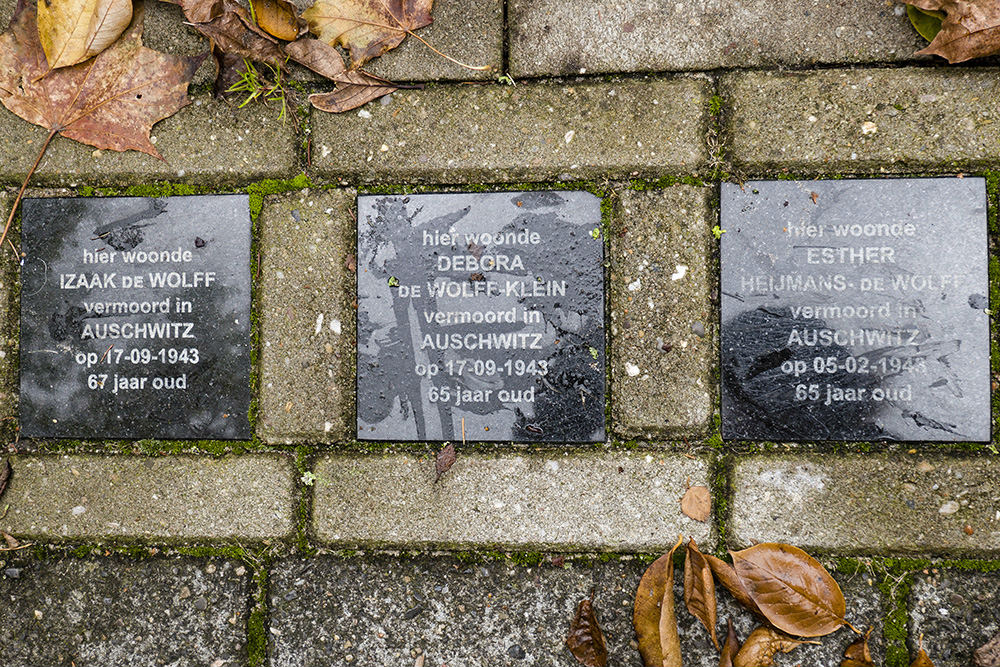 Memorial Stones Anthonie van Dijckstraat 11