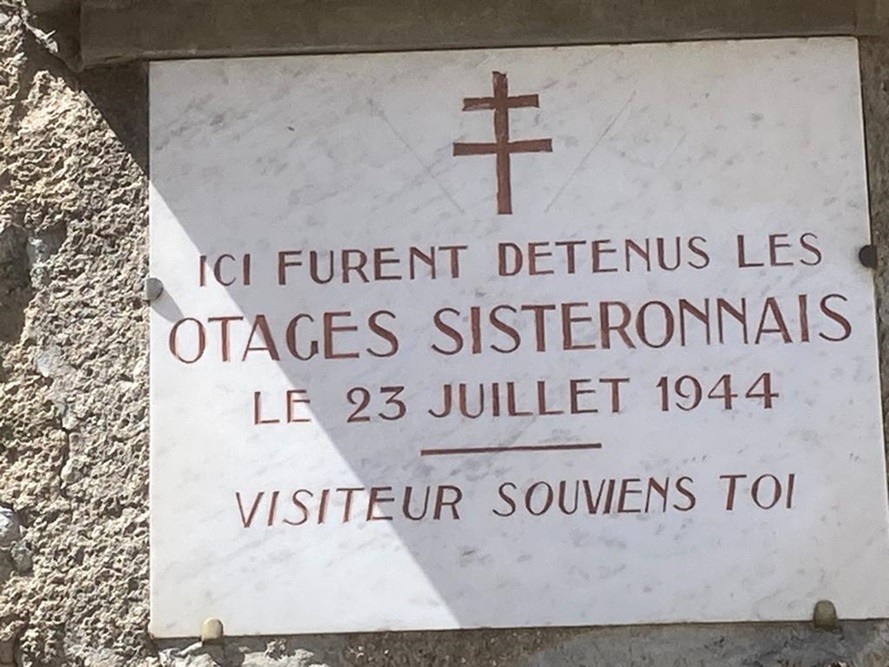 Gedenktekens Sisteron Citadel #2