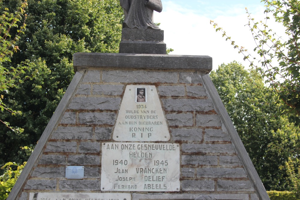 Oorlogsmonument Mechelen-Bovelingen en Rukkelingen-Loon #3