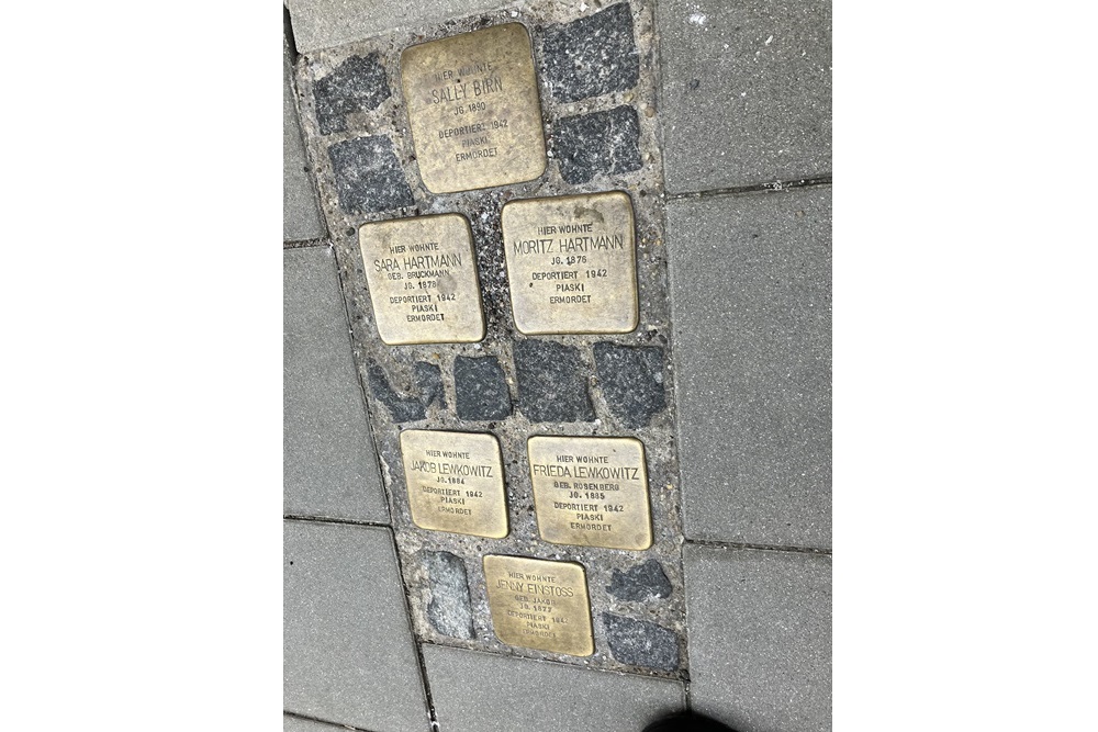 Stumbling Stones Am Brixener Hof 2