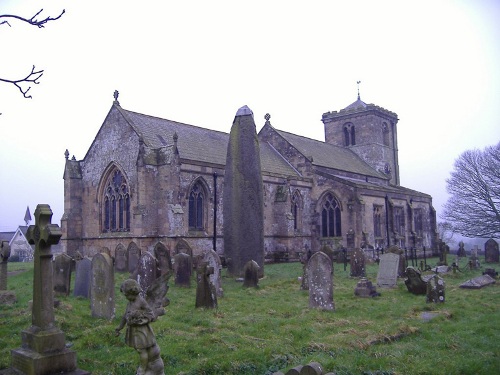 Commonwealth War Graves All Saints Churchyard