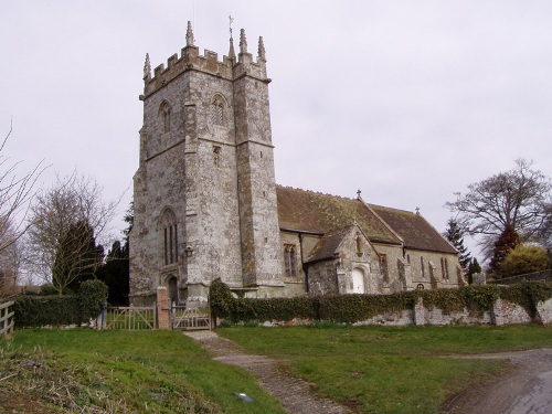 Oorlogsgraf van het Gemenebest West Knoyle Churchyard