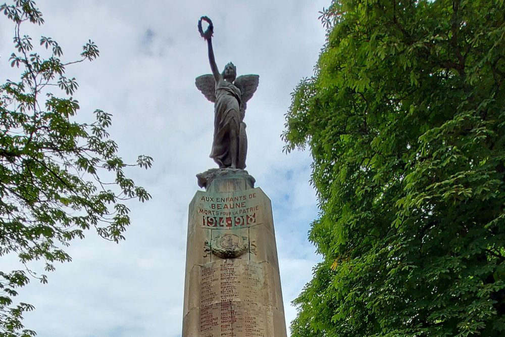 War Memorial Beaune #1