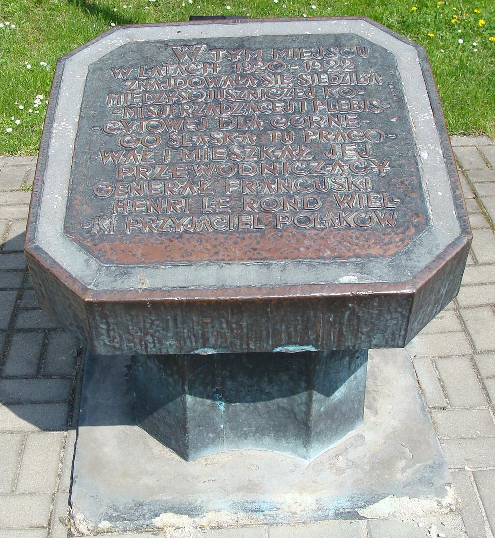 Memorial Stone Commission Interallie de Gouverment et de Plbiscite de Haute Silsie