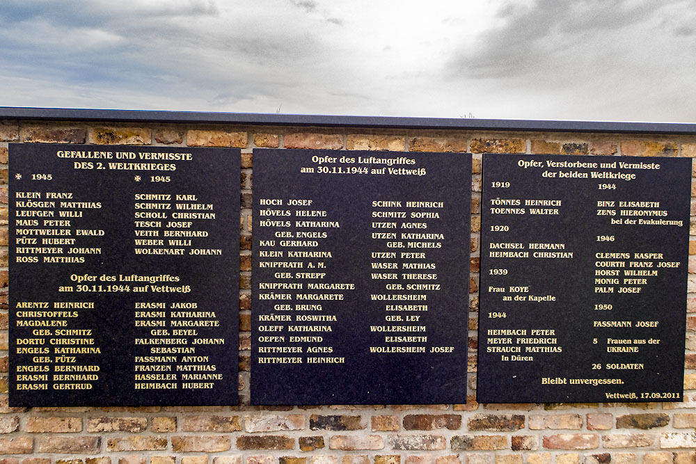 Monument Begraafplaats Vettweiß #3