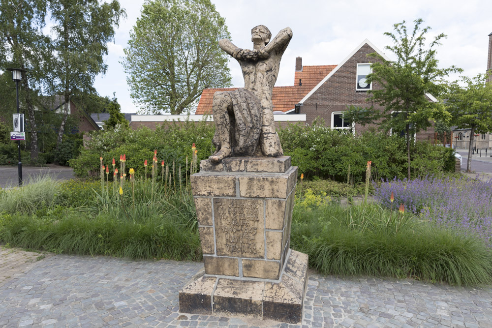 War Memorial Hengelo #1