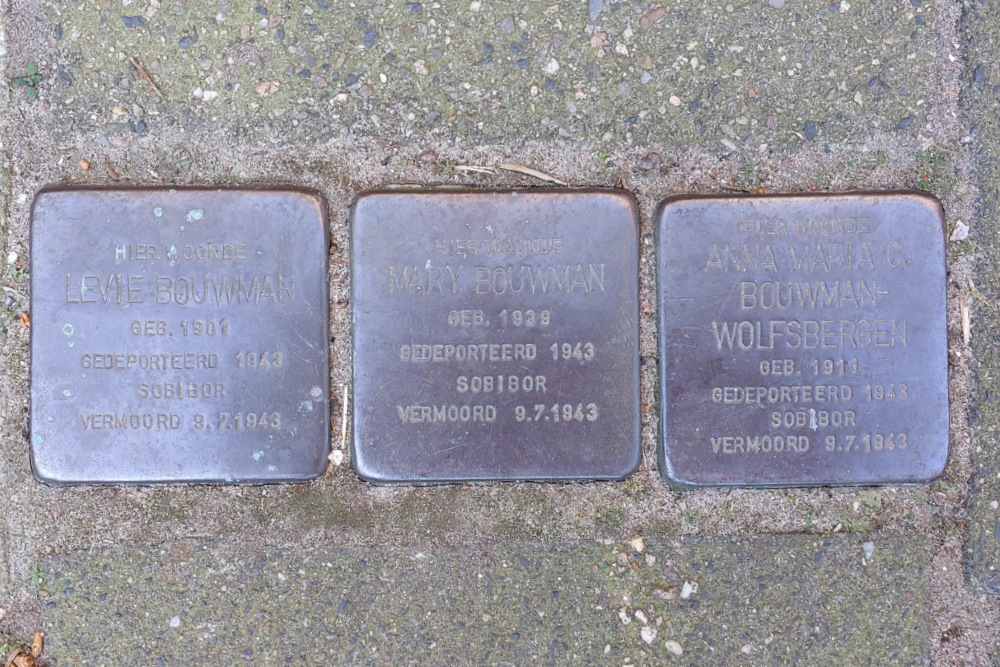 Stolpersteine Hogerbeetsstraat 21C #1