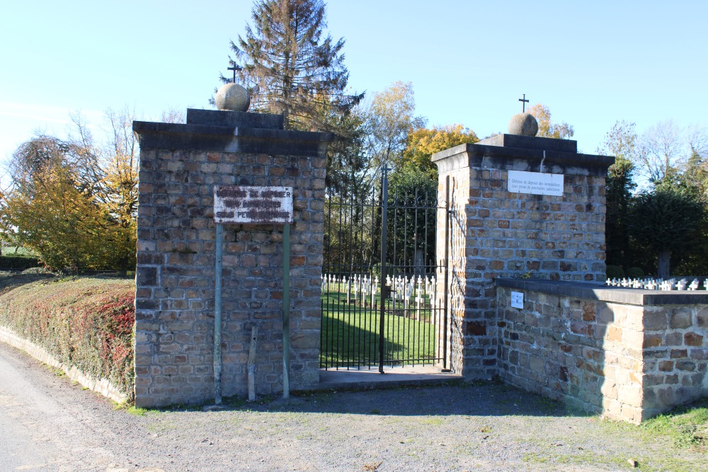 Franse Oorlogsbegraafplaats Carnières-Collarmont	