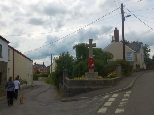 Oorlogsmonument Landkey #1