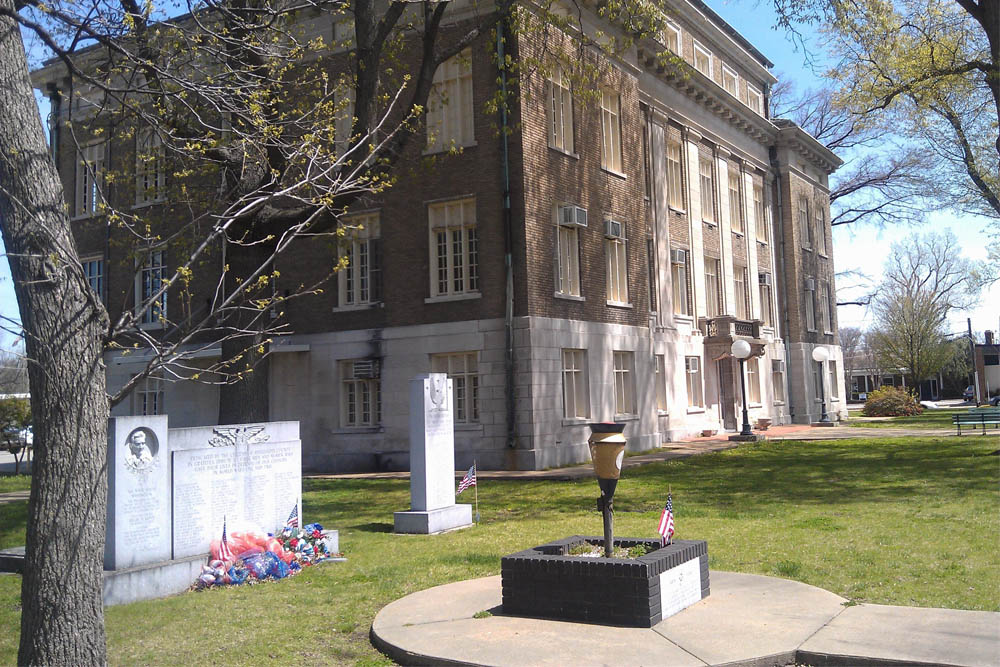 American War Grave Mississippi County Courthouse Grounds #1