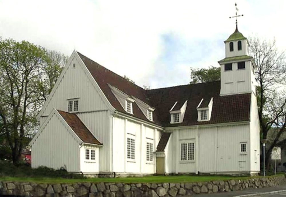 Oorlogsgraven van het Gemenebest Kerkhof Egersund #1