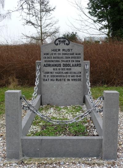 Dutch War Grave Zuid-Beijerland #2