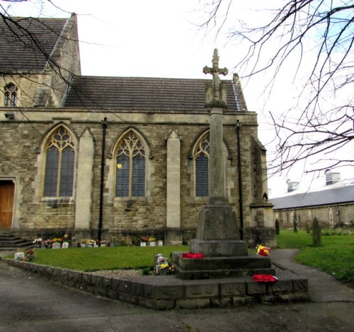 Oorlogsmonument St. Mark the Evangelist Church #1