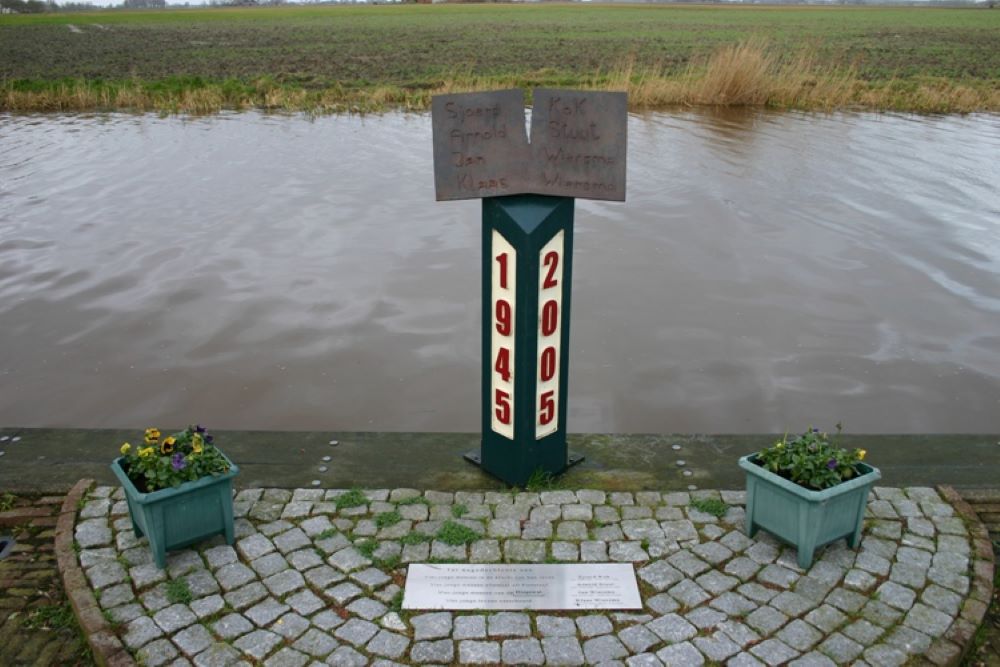 Oorlogsmonument Pieterzijl #2