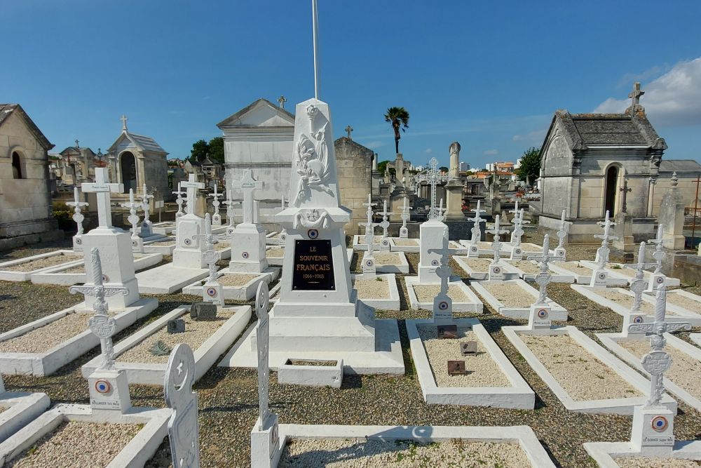 French War graves Royan #3