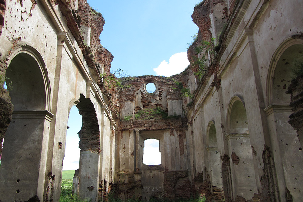 Ruins Church Navaspask #1