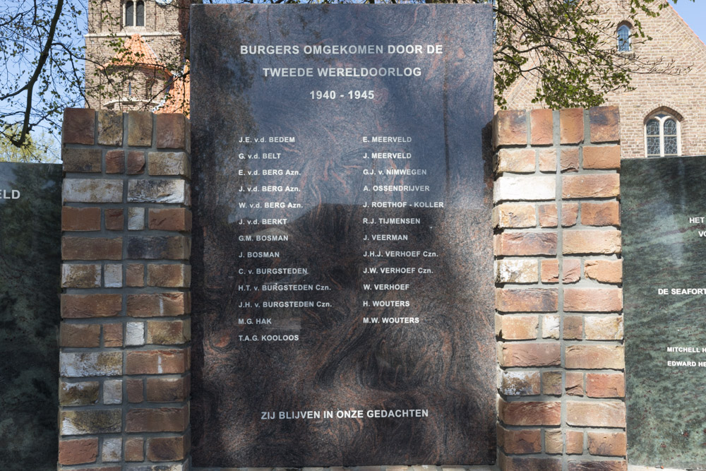 War Memorial Achterveld #3