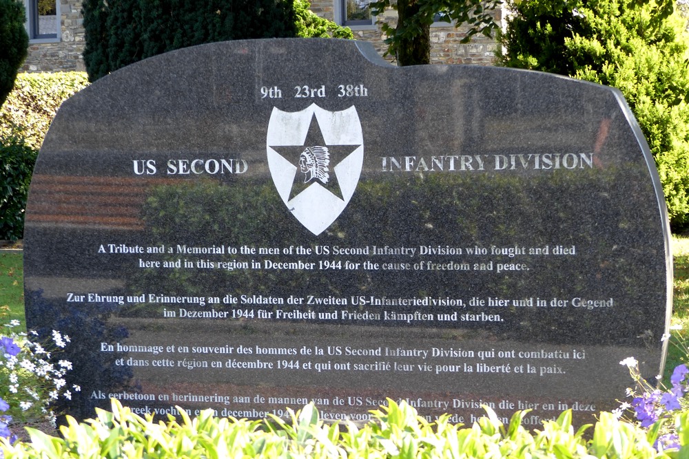 Monument 2nd Infantry Division #1