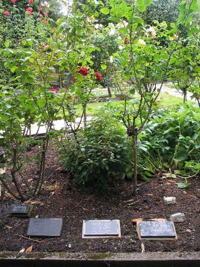 Monumenten Christchurch Bromley Crematorium