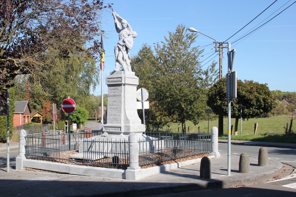 Oorlogsmonument Marche-lez-Ecaussinnes	 #1