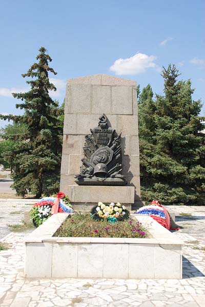 Mass Grave Soviet Soldiers Gorodishche #1