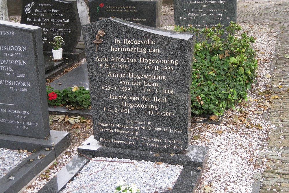 Dutch War Graves Dutch Reformed Cemetery Sassenheim #4