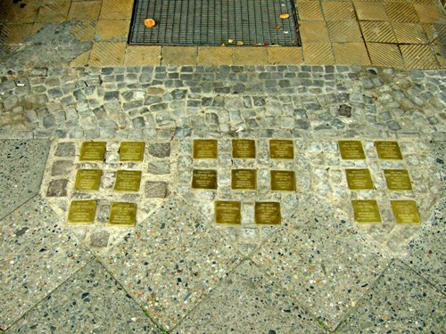 Stumbling Stones Güntzelstraße 49 #2