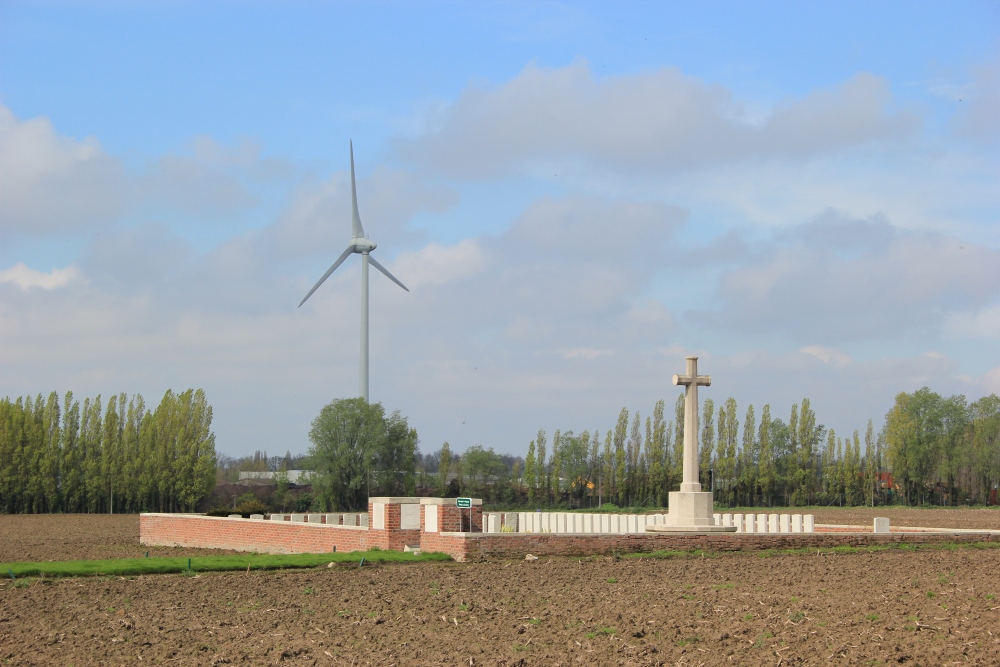 Commonwealth War Cemetery Welsh (Caesar's Nose)