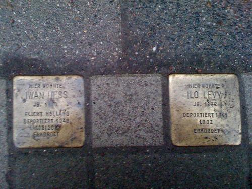 Stolpersteine Loogestieg 13 #1