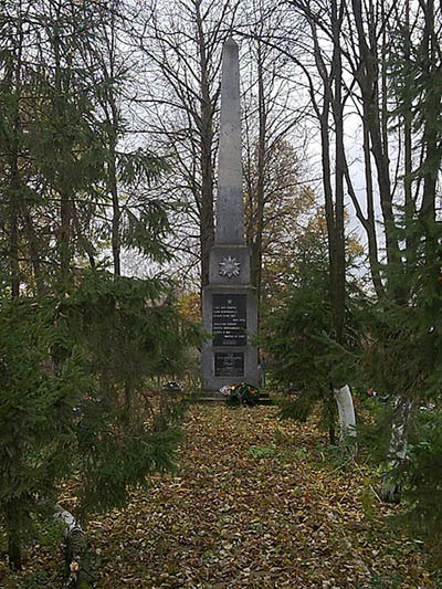 Mass Grave Soviet Soldiers Stara Pryluka