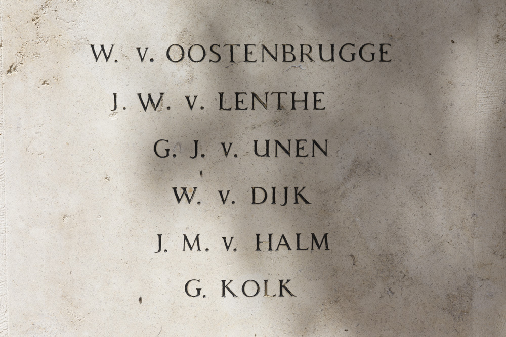 War Memorial IJsselmuiden #3