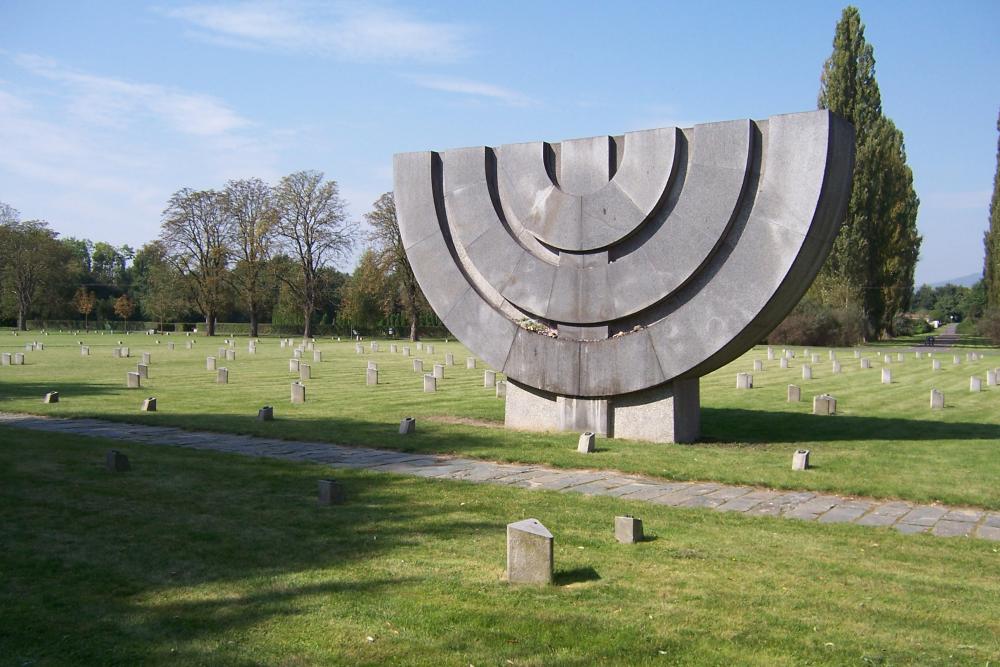 Camp Cemetery Theresienstadt #1