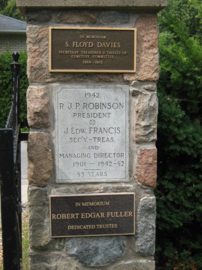 Oorlogsgraven van het Gemenebest Thornhill Cemetery