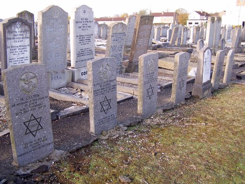 Commonwealth War Graves Glenduffhill Jewish Cemetery #1