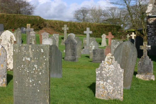 Oorlogsgraf van het Gemenebest St Peter Churchyard